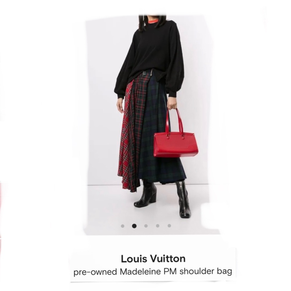 Louis Vuitton Cherry Red Shoulder Bag - Picture 3 of 13
